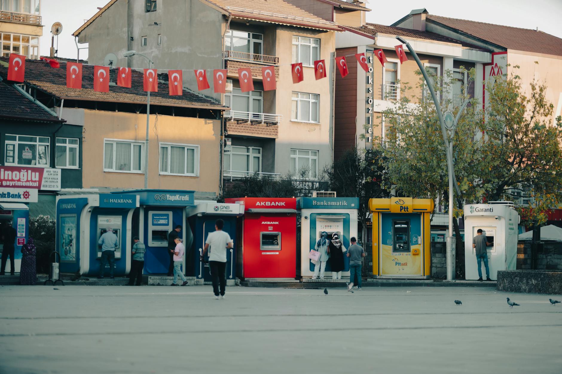 ATM支払い端末スクリーン - Photo by Nurullah Karaman on Pexels