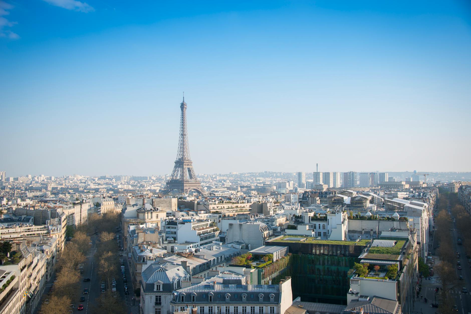 Eiffel Tower evening - Photo by Diego F. Parra on Pexels